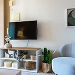 Calina - 3br W Pool & Balcony In Mackenzie Appartement *