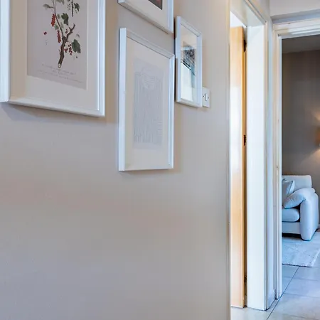 דירה Calina - 3br W Pool & Balcony In Mackenzie *