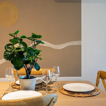 Calina - 3br W Pool & Balcony In Mackenzie * Larnaca