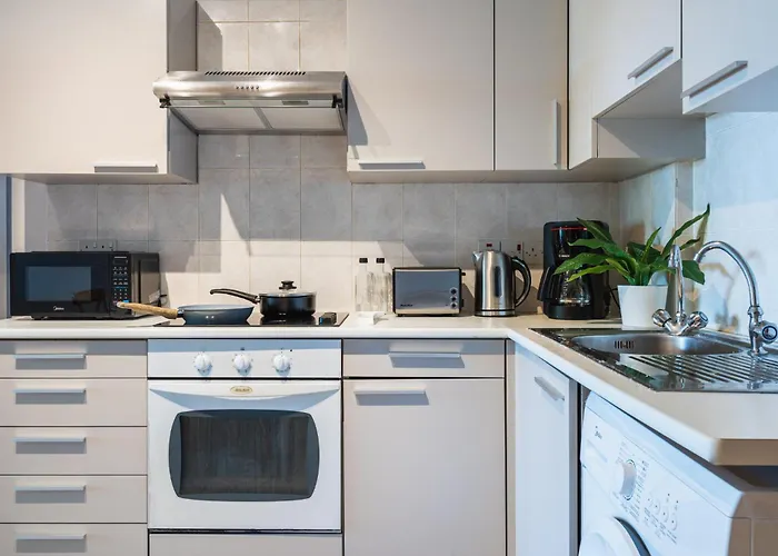 Calina - 3br W Pool & Balcony In Mackenzie Apartmán